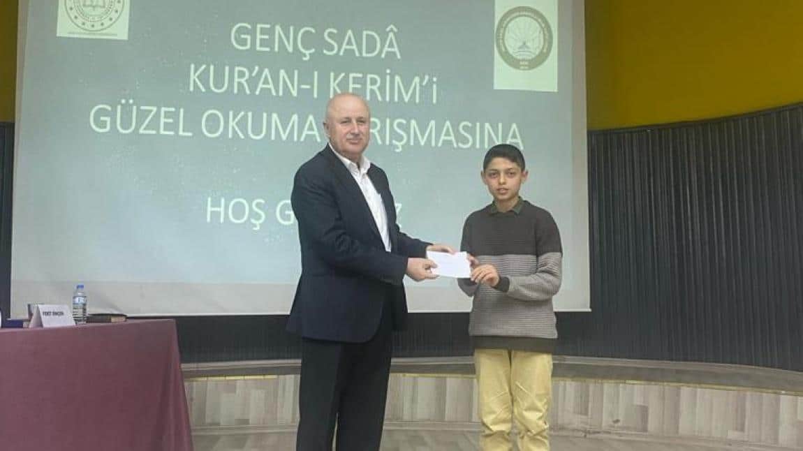 Din Öğretimi Genel Müdürlüğü tarafından düzenlenen Genç Sada Kur'an-ı Kerim'i Güzel okuma yarışmasında öğrencimiz Abdullah DURSUN İl Genelinde 3. olmuştur.